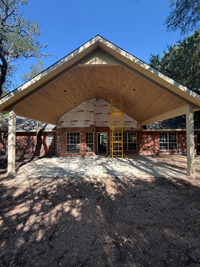 Outdoor living spaces and concrete flatwork in Austin TX - Diamond B Construction